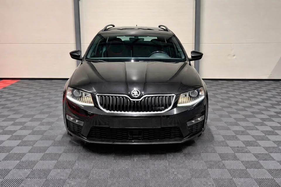 SKODA OCTAVIA 2.0 TDI 150 Swiss Edition DSG
