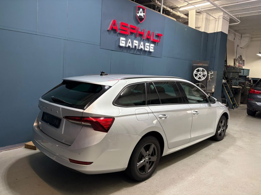 SKODA 2.0 TDI Ambition DSG, Diesel, Occasioni / Usate, Automatico - 5
