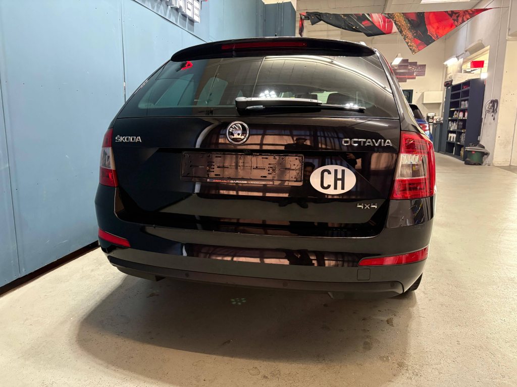 SKODA OCTAVIA 2.0 TDI 184 Swiss Ed. 4x4 DSG, Diesel, Occasioni / Usate, Automatico - 7