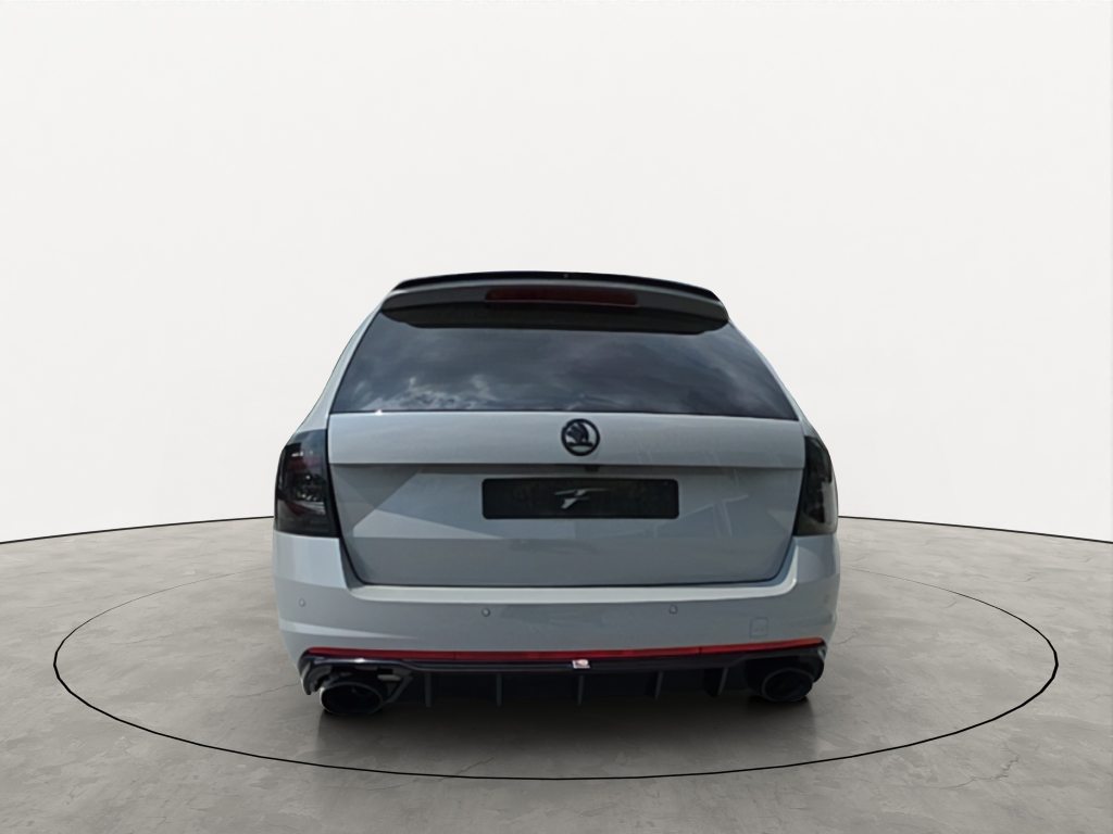 SKODA OCTAVIA Combi 2.0 TSI 290 RS Final Ed. DSG, Benzin, Occasion / Gebraucht, Automatik - 5