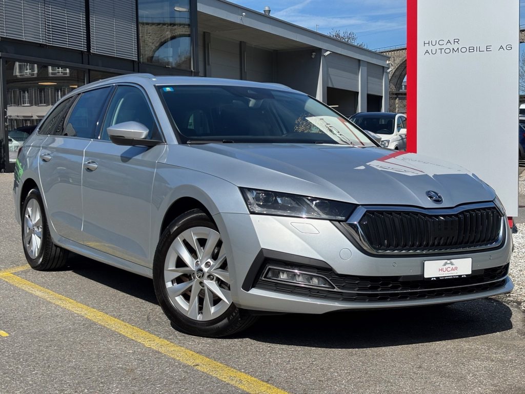SKODA Octavia Combi 1.0 mHEV Style DSG