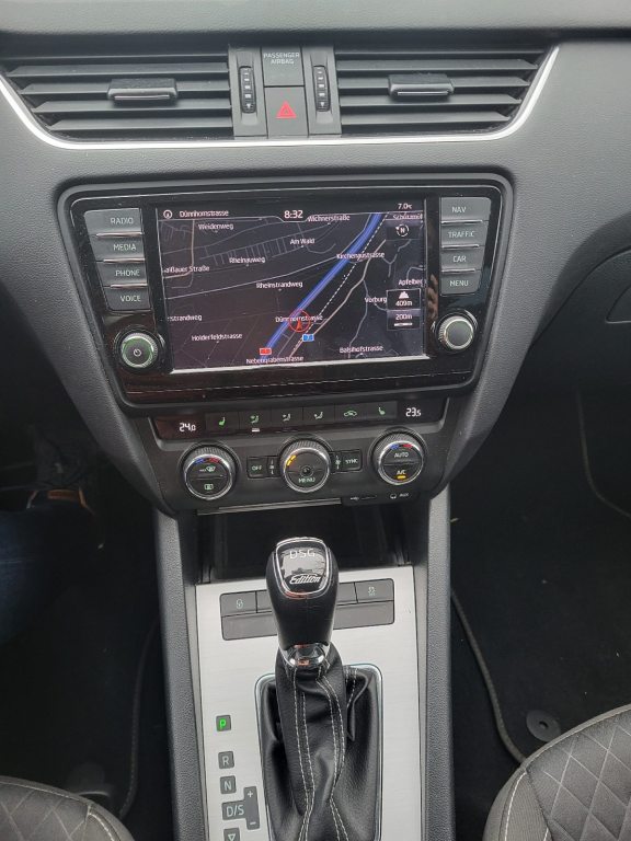 SKODA 2.0 TDI 184 Swiss Ed. 4x4 DSG, Diesel, Occasion / Gebraucht, Automatik - 6