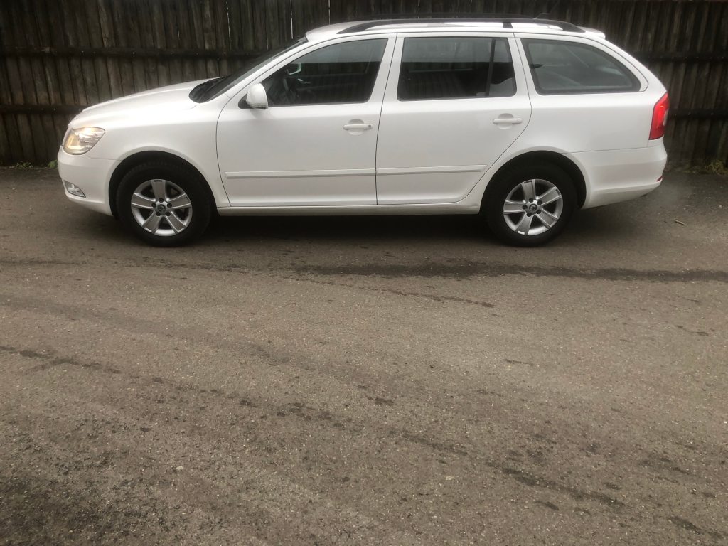 SKODA OCTAVIA 1.6 TDI AllDrive 4x4