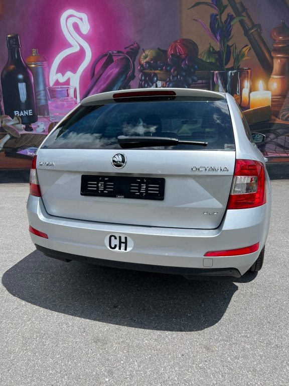 SKODA OCTAVIA 2.0 TDI 184 Ambition 4x4 DSG, Diesel, Occasion / Gebraucht, Automatik - 6
