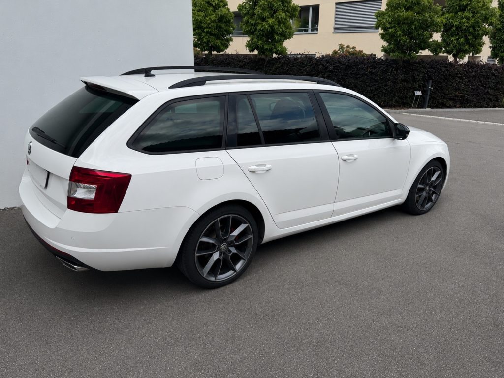 SKODA OCTAVIA 2.0 TDI 184 RS Prag 4x4 DSG, Diesel, Second hand / Used, Automatic - 2