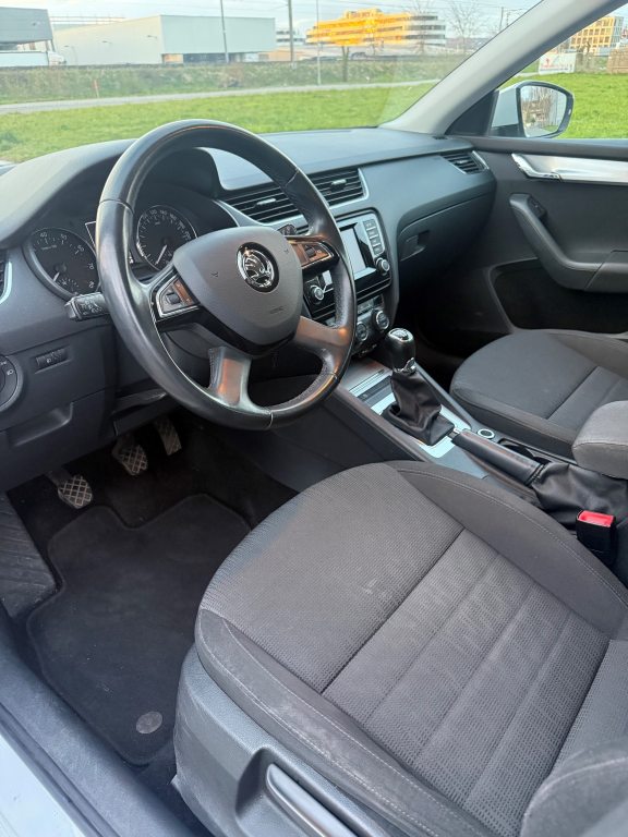 SKODA OCTAVIA 1.4 TSI 140 Ambition DSG, Essence, Occasion / Utilisé, Automatique - 6