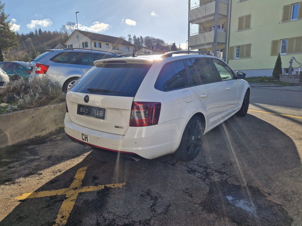 SKODA OCTAVIA 2.0 TSI RS DSG, Essence, Occasion / Utilisé, Automatique - 3