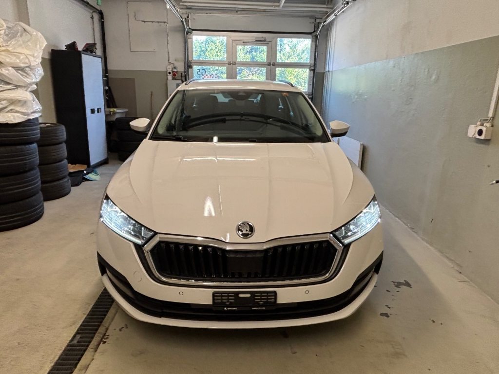 SKODA OCTAVIA 2.0 TDI Ambition DSG, Diesel, Occasion / Utilisé, Automatique - 2