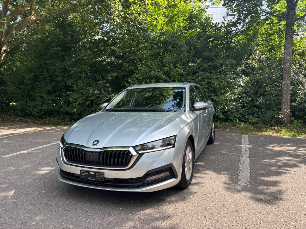 SKODA OCTAVIA 2.0 TDI Ambition 4x4 DSG, Diesel, Occasion / Utilisé, Automatique - 2