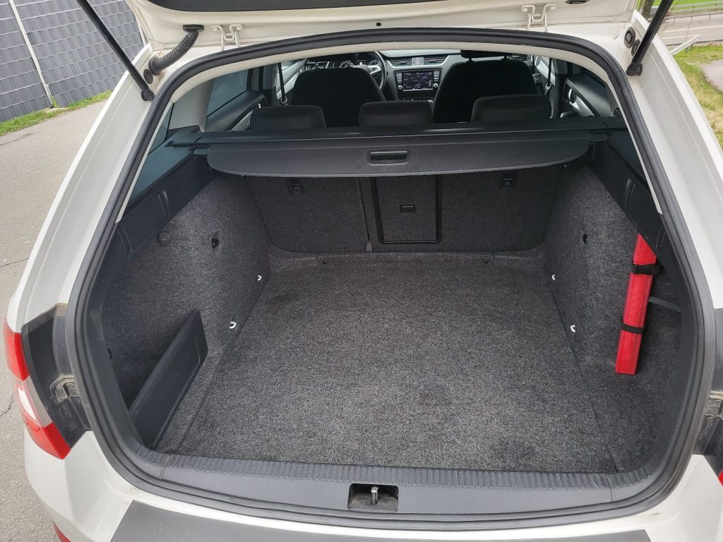 SKODA 2.0 TDI 184 Swiss Ed. 4x4 DSG, Diesel, Occasion / Gebraucht, Automatik - 5