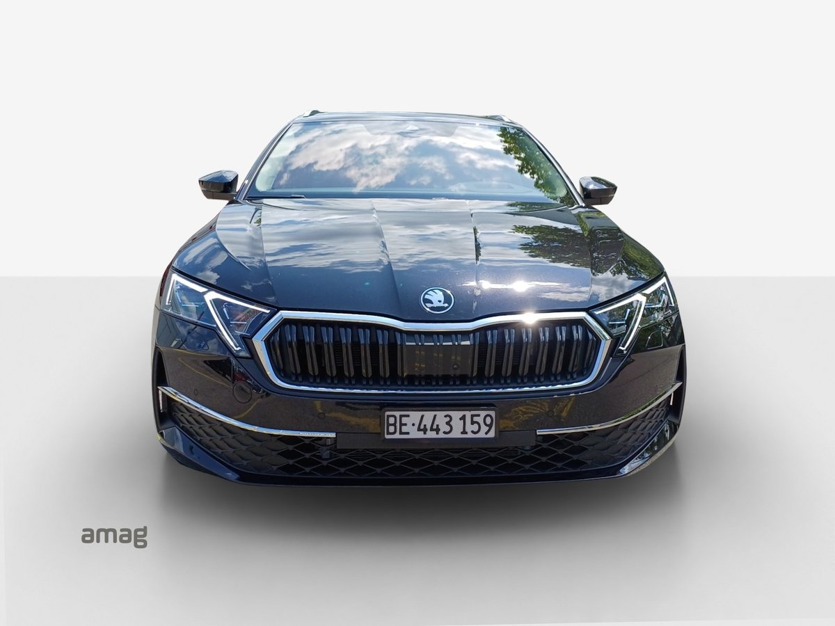 SKODA Octavia Combi 2.0 TDI DSG Selection, Diesel, Ex-demonstrator, Automatic - 5