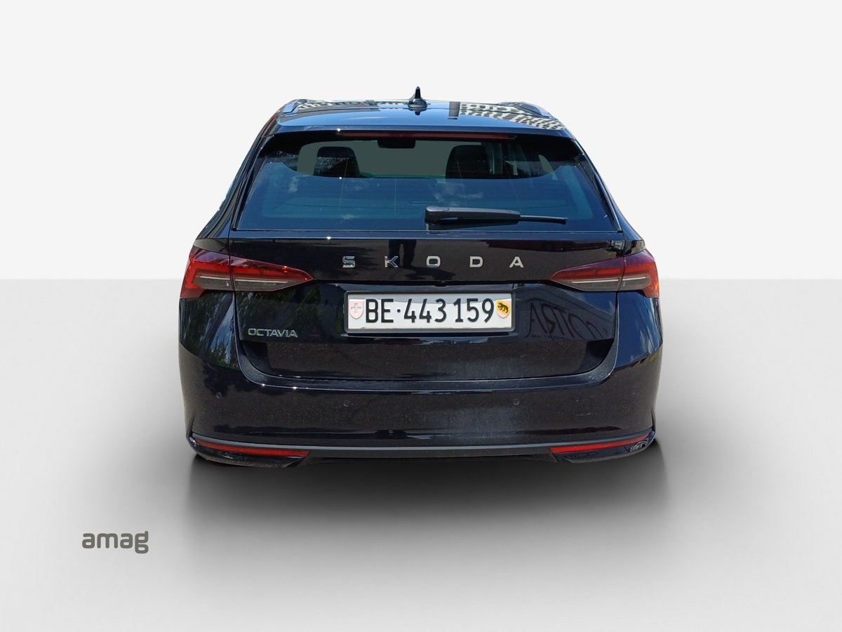 SKODA Octavia Combi 2.0 TDI DSG Selection, Diesel, Ex-demonstrator, Automatic - 6