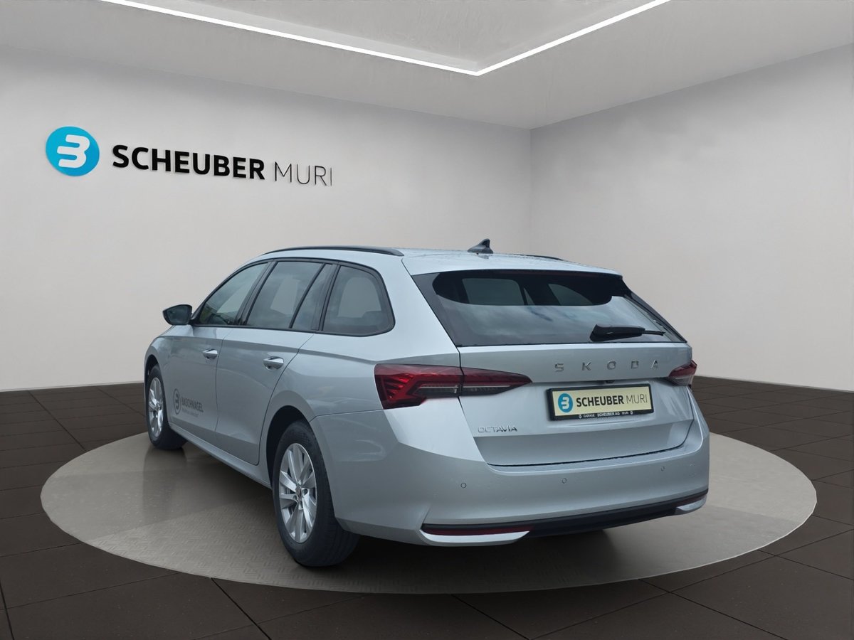 SKODA Octavia Combi 2.0 TDI DSG Selection, Diesel, Auto dimostrativa, Automatico - 3