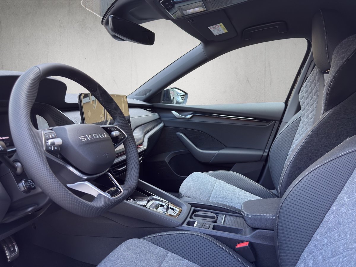 SKODA Octavia Combi 2.0 TSI DSG Sport Line 4x4, Essence, Voiture de démonstration, Automatique - 4