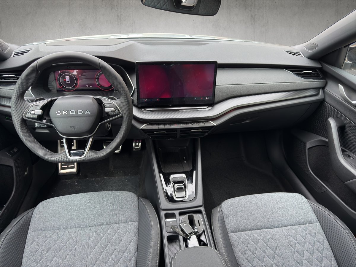 SKODA Octavia Combi 2.0 TSI DSG Sport Line 4x4, Benzin, Vorführwagen, Automatik - 5