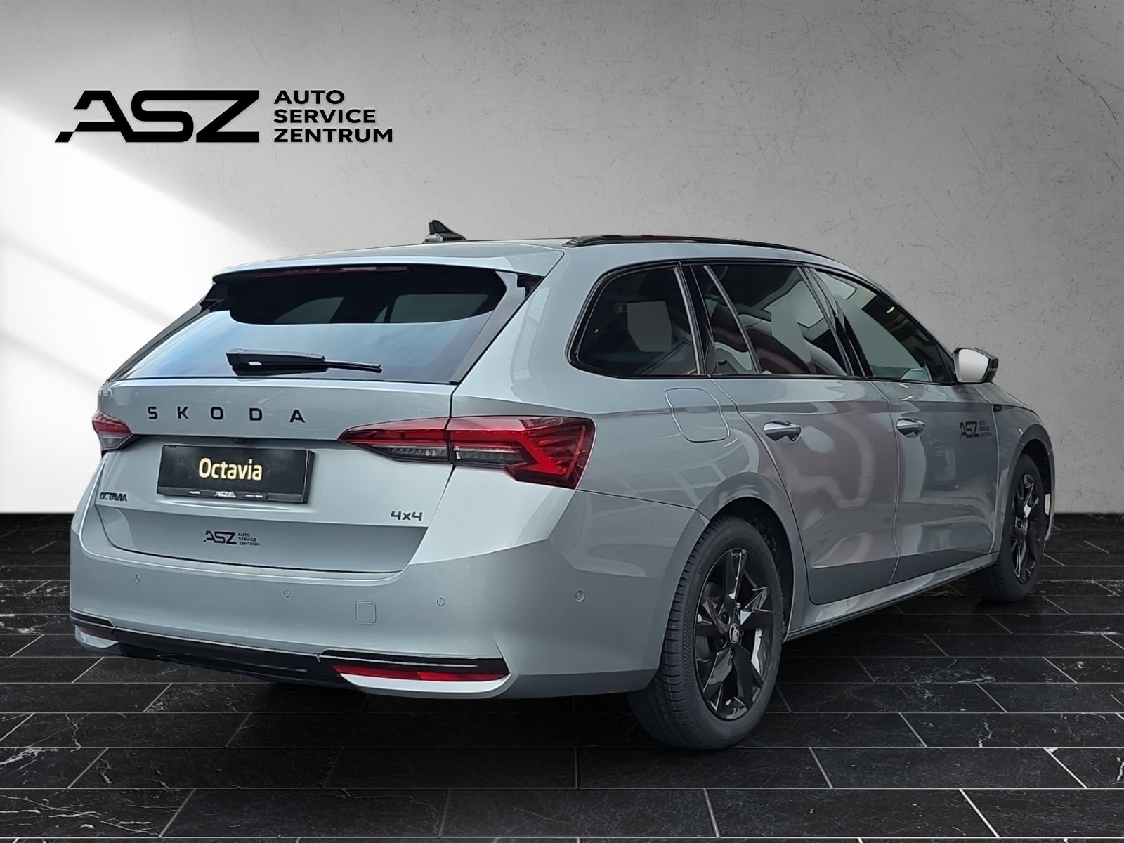 SKODA Octavia Combi 2.0 TSI Dynamic 4x4 DSG, Benzin, Vorführwagen, Automatik - 3