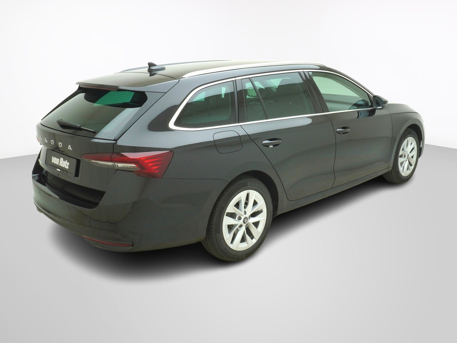SKODA Octavia 1.5 TSI mHEV Selection-Lodge DSG, Mild-Hybrid Benzin/Elektro, Vorführwagen, Automatik - 5