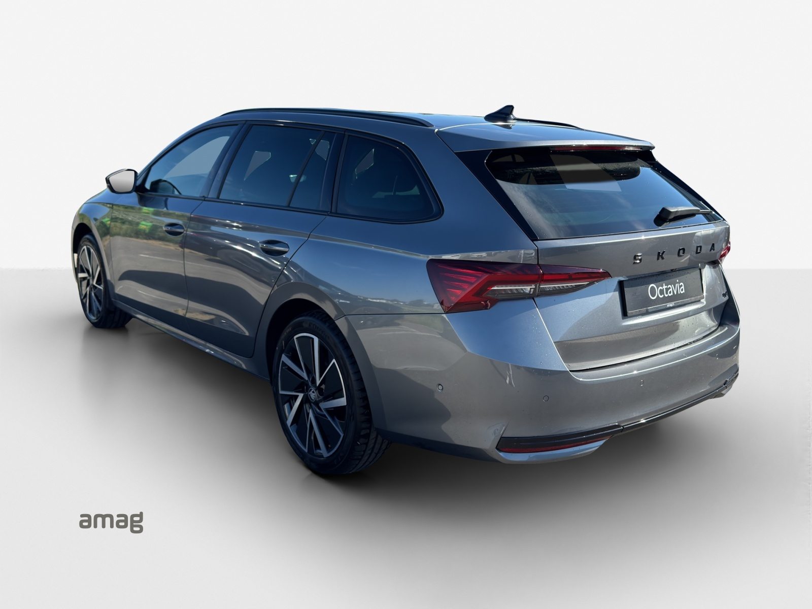 SKODA Octavia Sportline Dynamic (Netto), Petrol, Ex-demonstrator, Automatic - 3