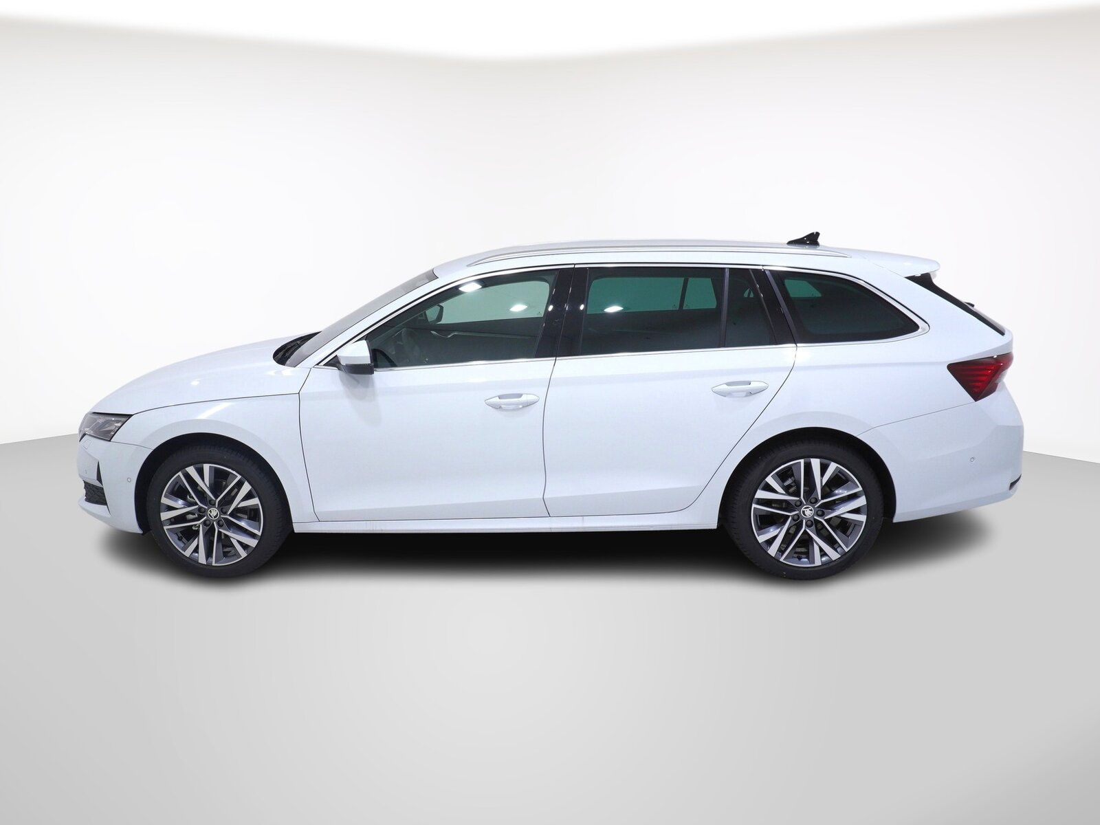 SKODA Octavia 1.5 TSI mHEV Selection-Lounge DSG, Hybride Léger Essence/Électricité, Voiture de démonstration, Automatique - 2