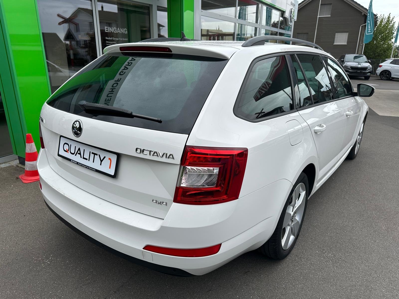 SKODA Octavia 2.0 TDI Style 4x4 DSG, Diesel, Occasioni / Usate, Manuale - 5