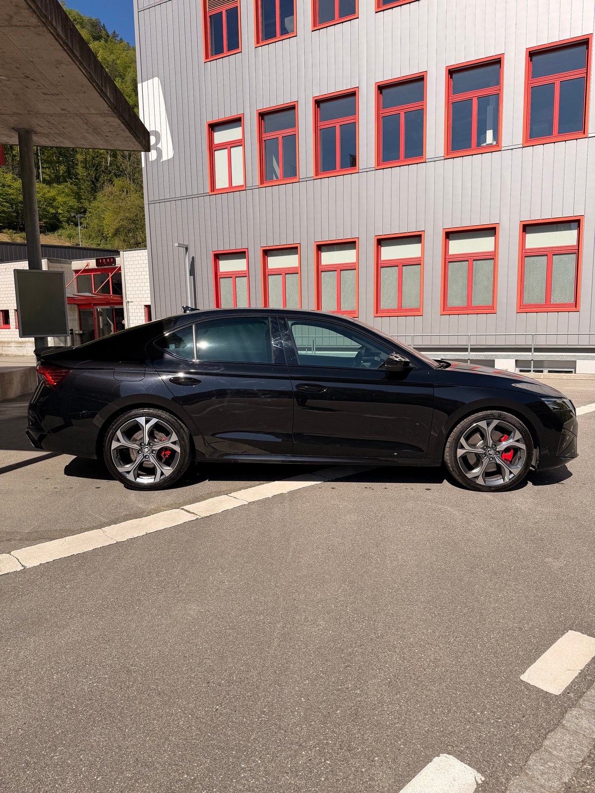 SKODA OCTAVIA 2.0 TSI DSG RS Limousine, Essence, Occasion / Utilisé, Automatique - 3