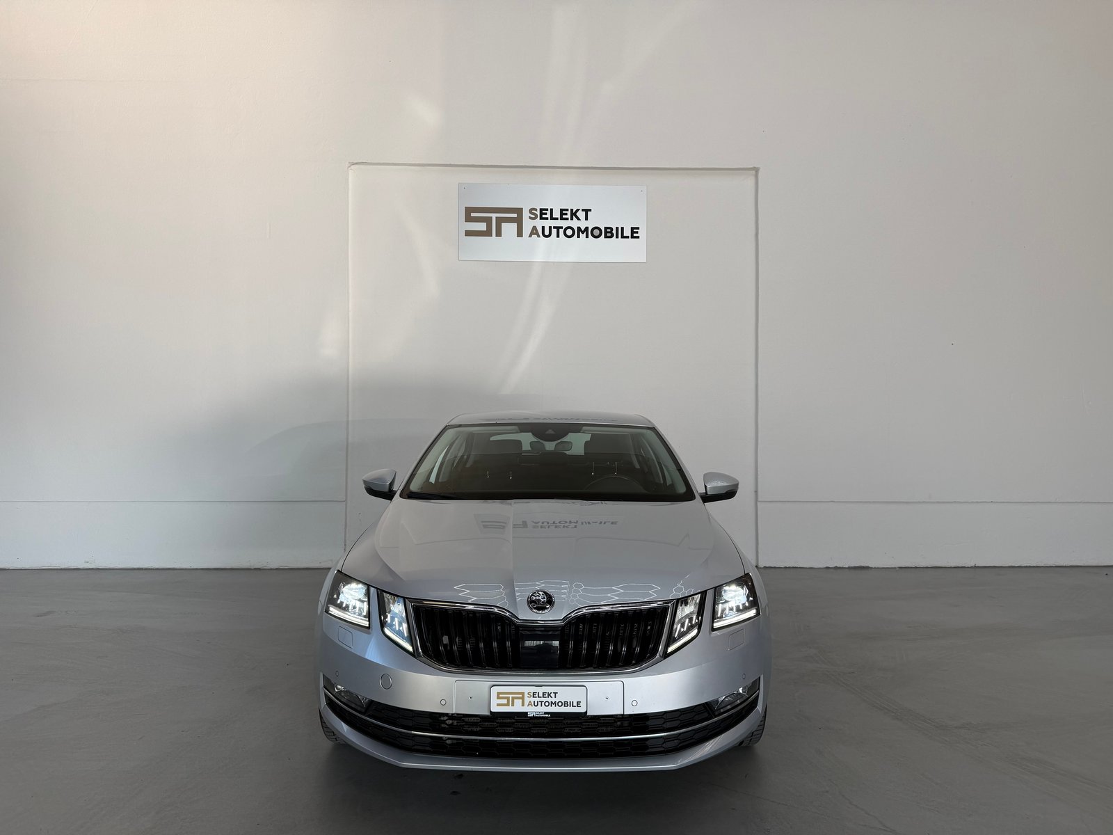 SKODA Octavia 2.0 TDI Style DSG, Diesel, Second hand / Used, Automatic - 3
