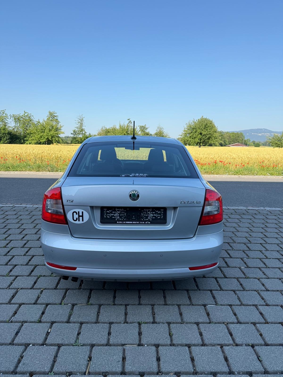 SKODA Octavia 1.4 TSI Elegance DSG, Petrol, Second hand / Used, Automatic - 4