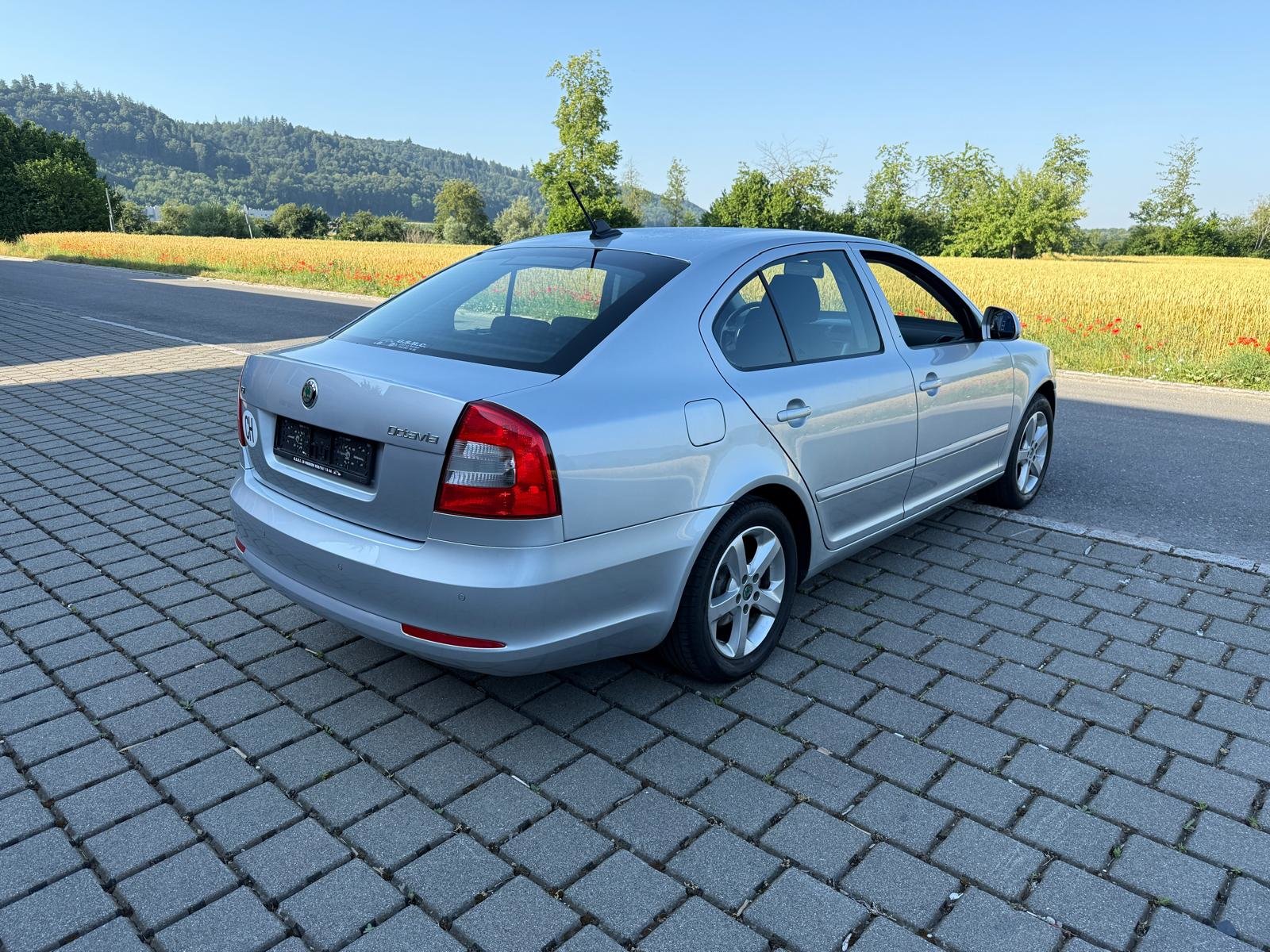 SKODA Octavia 1.4 TSI Elegance DSG, Petrol, Second hand / Used, Automatic - 6