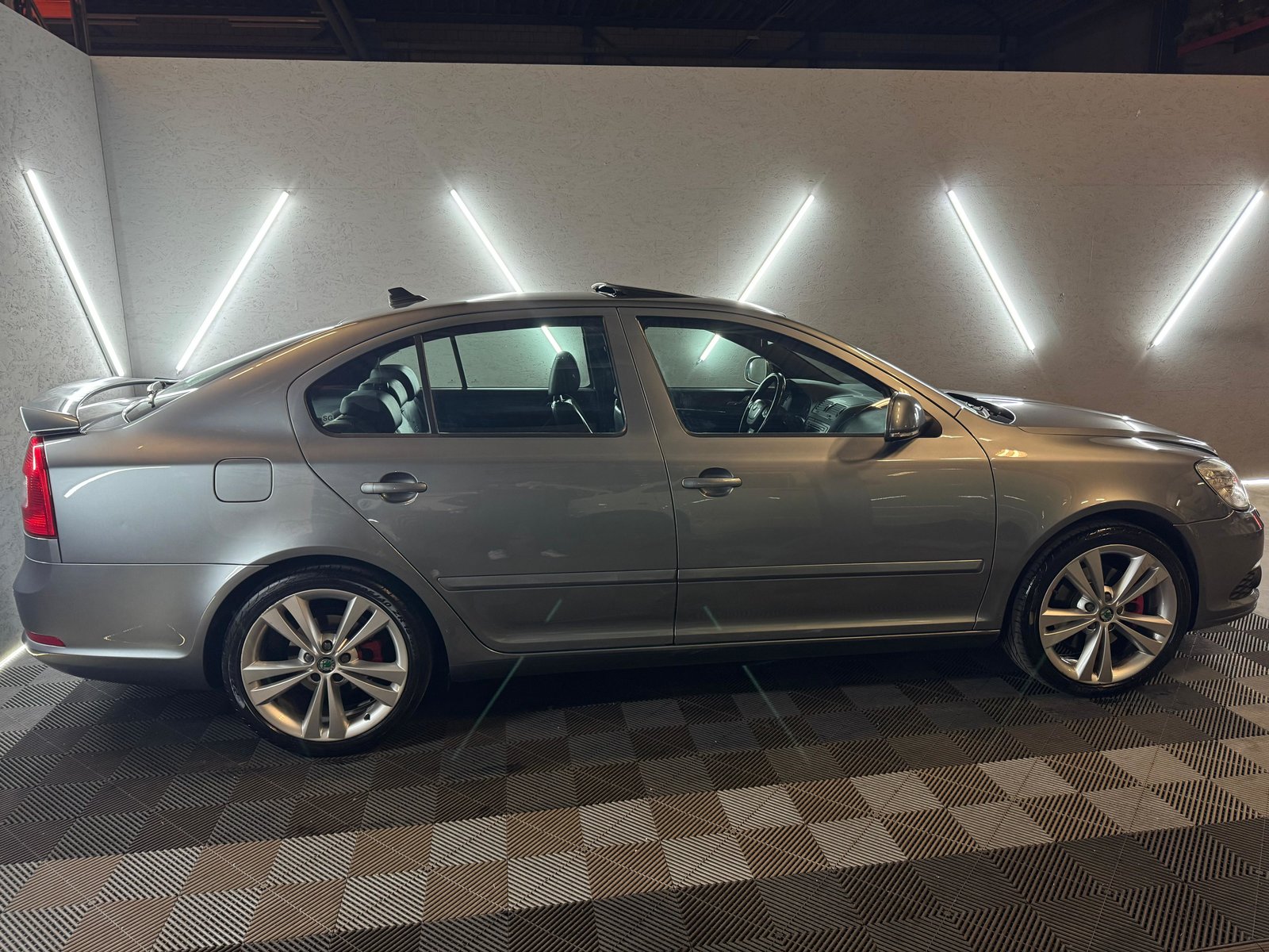 SKODA Octavia 2.0 TDI RS DSG, Diesel, Second hand / Used, Automatic - 4