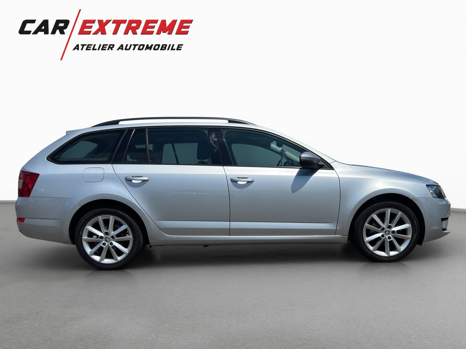 SKODA OCTAVIA, Benzin, Occasion / Gebraucht, Handschaltung - 4