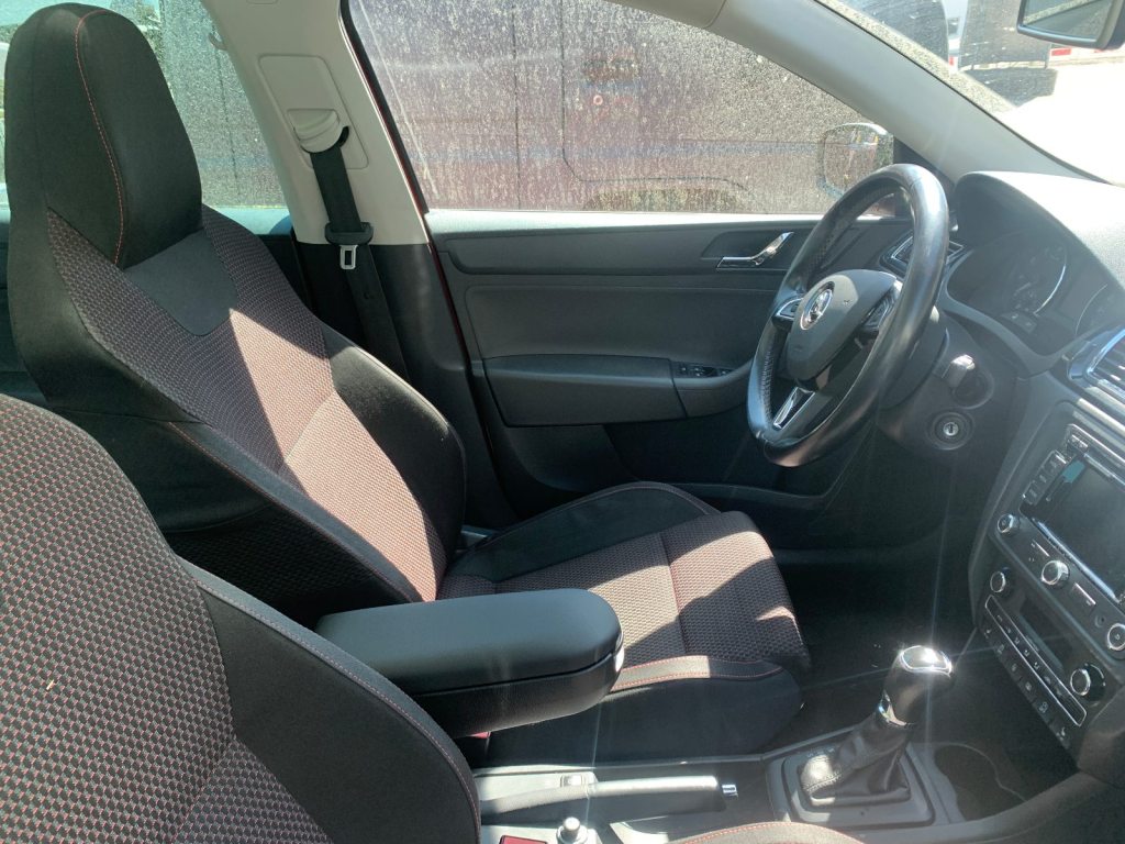 SKODA RAPID 1.4 TSI Active DSG, Essence, Occasion / Utilisé, Automatique - 7