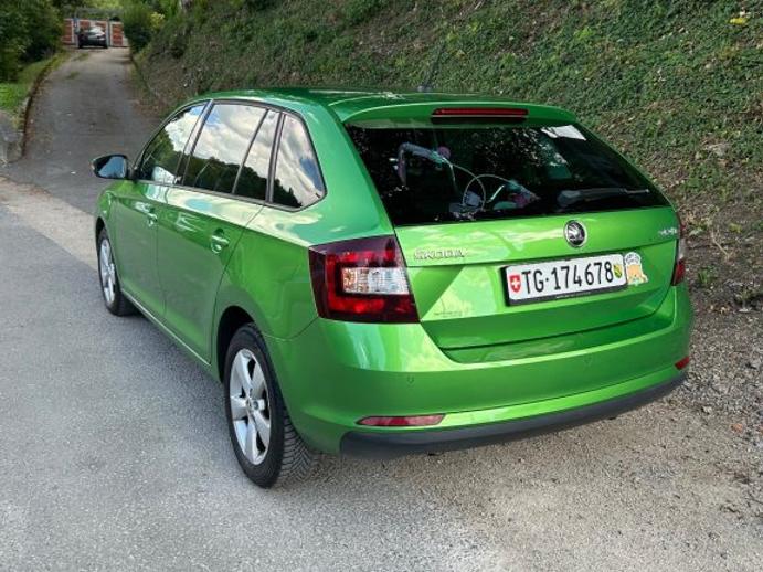 SKODA Rapid Spaceback 1.2 TSI Swiss Edition, Petrol, Second hand / Used, Manual
