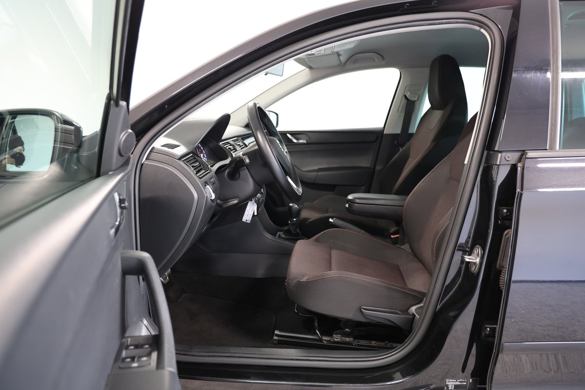 SKODA Rapid Spaceback 1.2 TSI Ambition, Petrol, Second hand / Used, Manual - 7