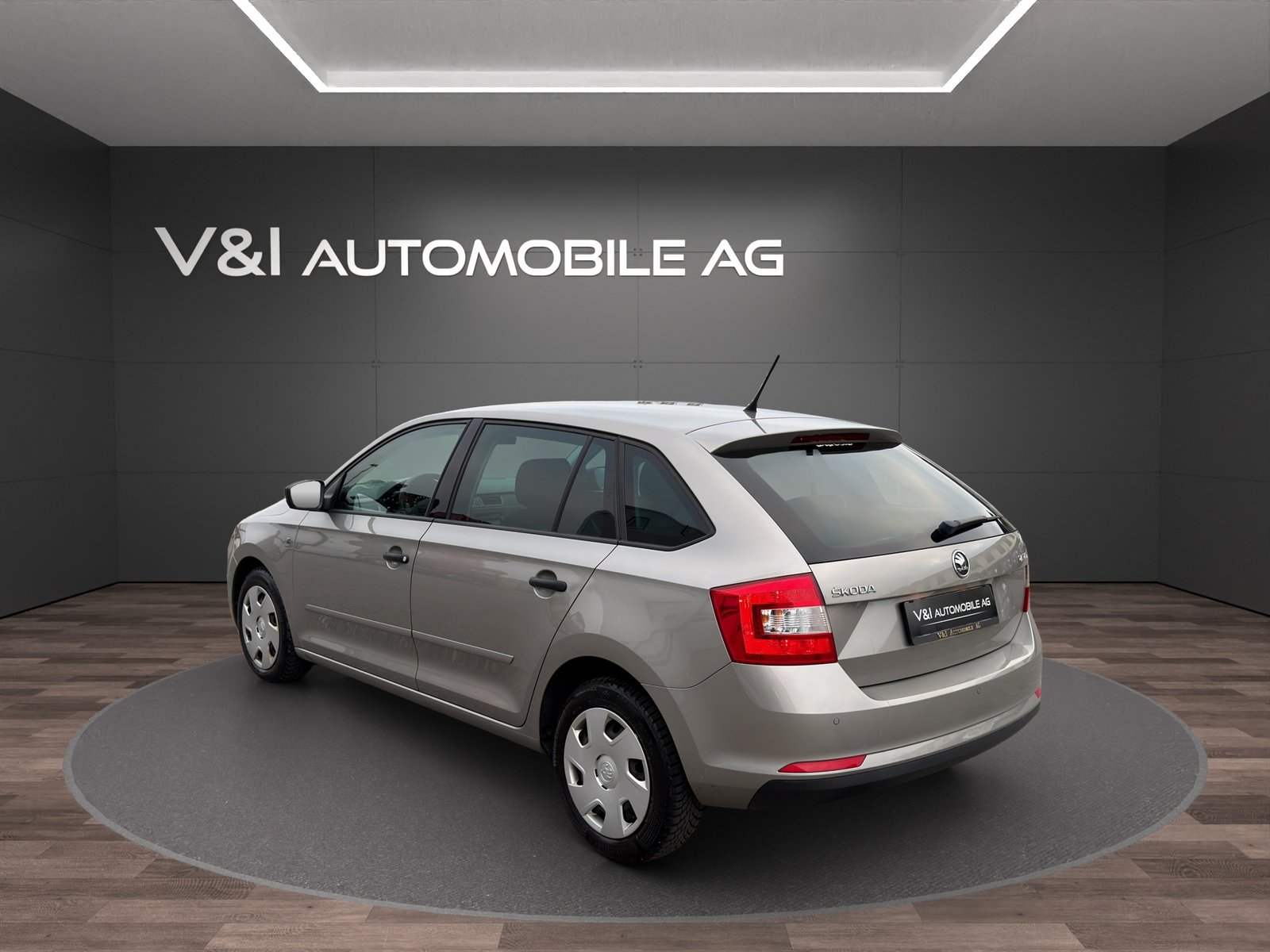 SKODA Rapid Spaceback 1.4 TSI Active DSG, Benzin, Occasion / Gebraucht, Automatik - 5