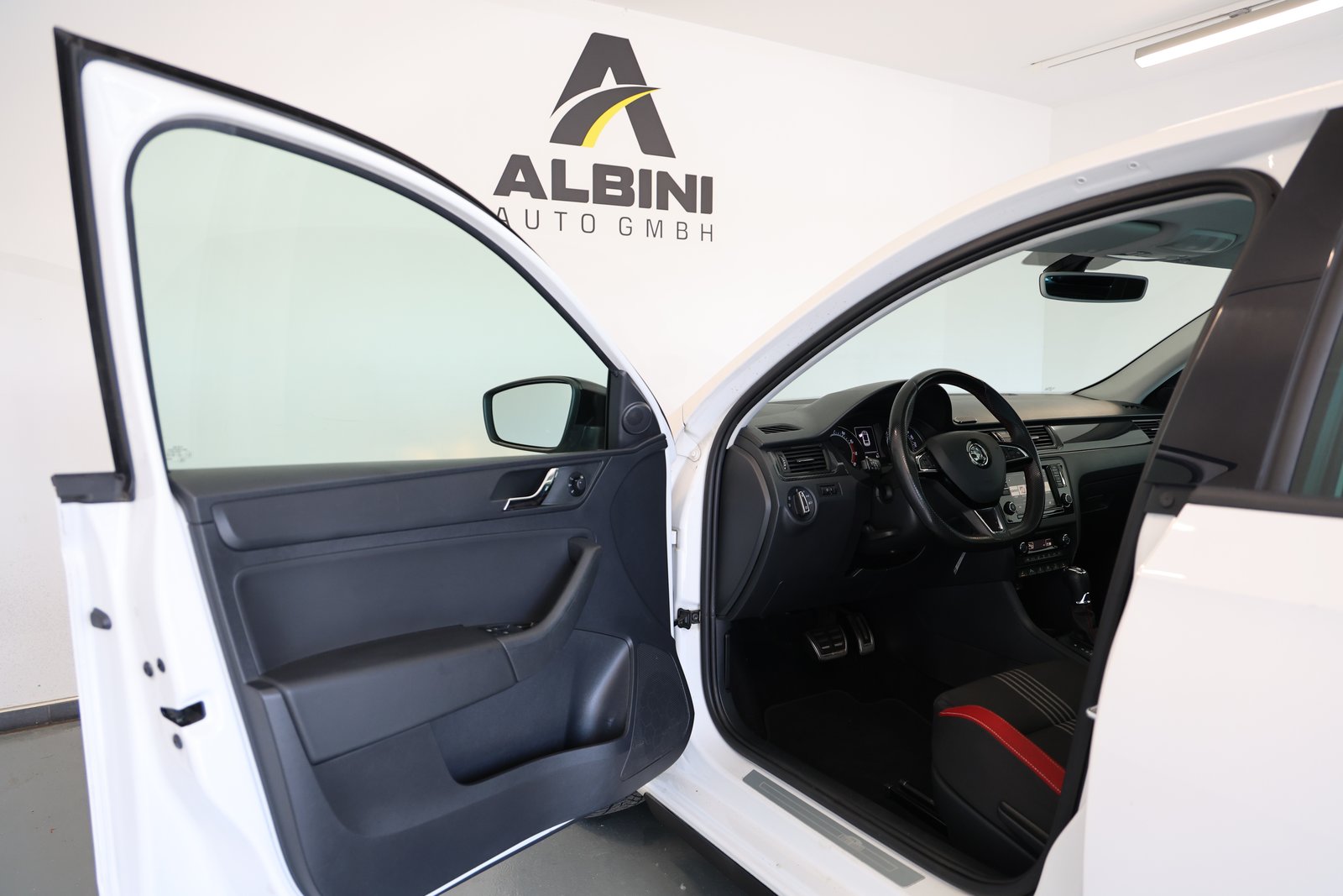 SKODA Rapid Spaceback 1.4 TSI Monte Carlo DSG, Essence, Occasion / Utilisé, Automatique - 5