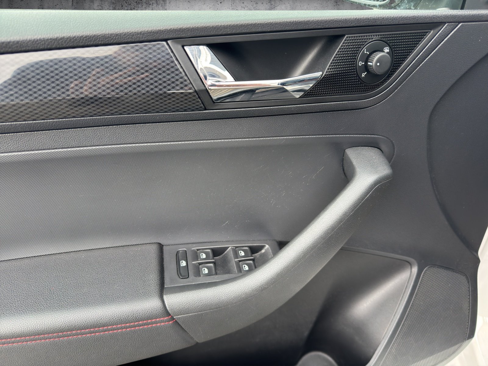 SKODA Rapid Spaceback 1.4 TSI Monte Carlo DSG, Essence, Occasion / Utilisé, Automatique - 6