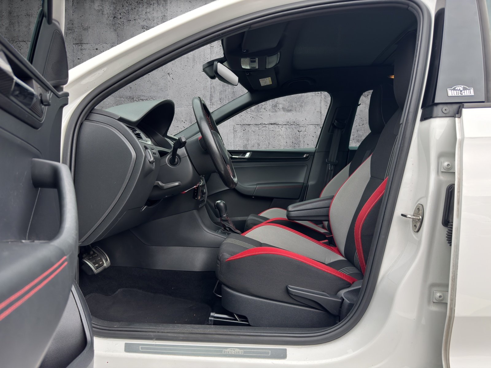 SKODA Rapid Spaceback 1.4 TSI Monte Carlo DSG, Essence, Occasion / Utilisé, Automatique - 7