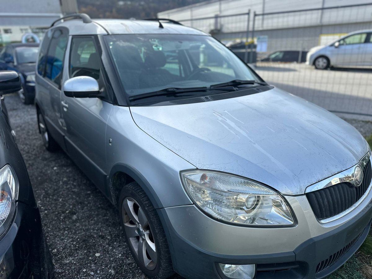 SKODA Roomster 1.6 Scout