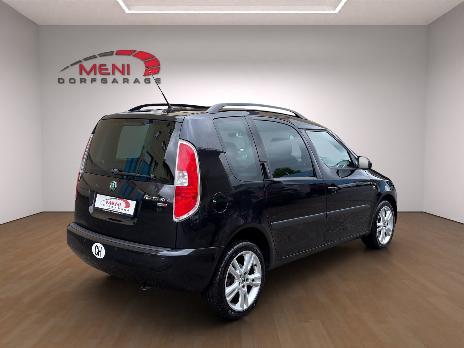 SKODA Roomster 1.6 Scout, Petrol, Second hand / Used, Manual - 7
