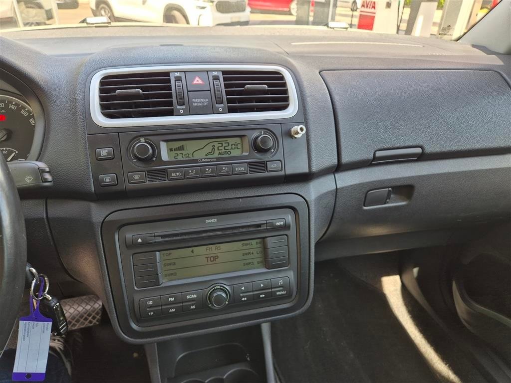 SKODA Roomster 1.6 Magic, Essence, Occasion / Utilisé, Manuelle - 7