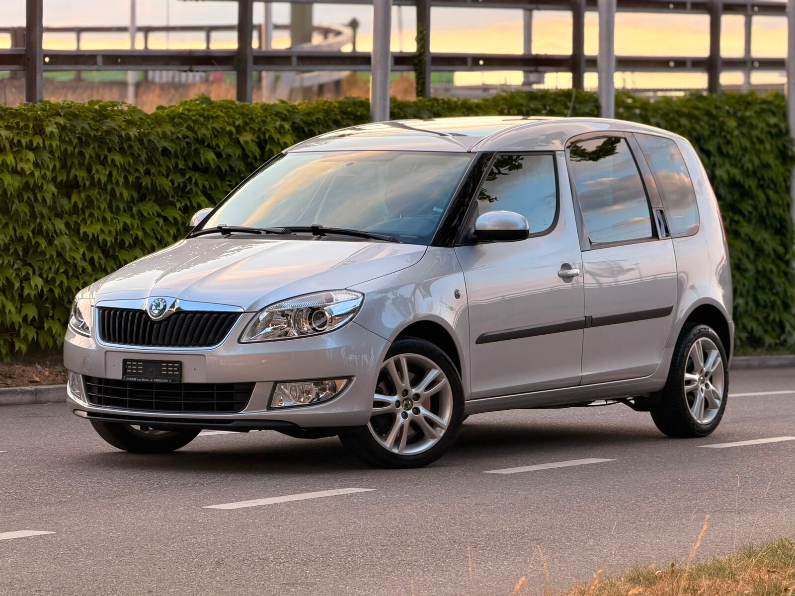 SKODA Roomster 1.2 TSI Elegance DSG, Benzin, Occasion / Gebraucht, Automatik - 2
