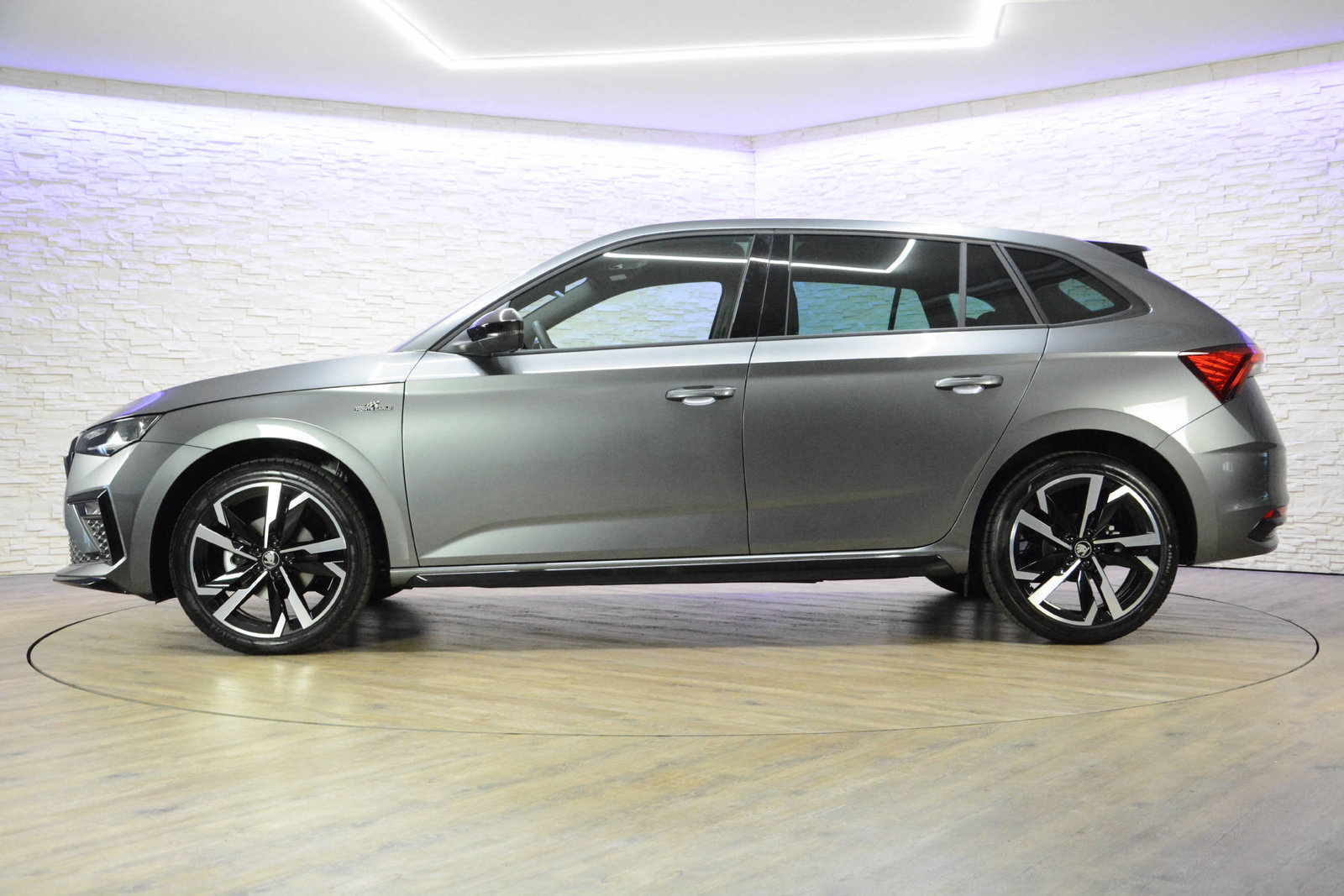 SKODA Scala 1.5 TSI Monte Carlo DSG, Essence, Voiture nouvelle, Automatique - 3