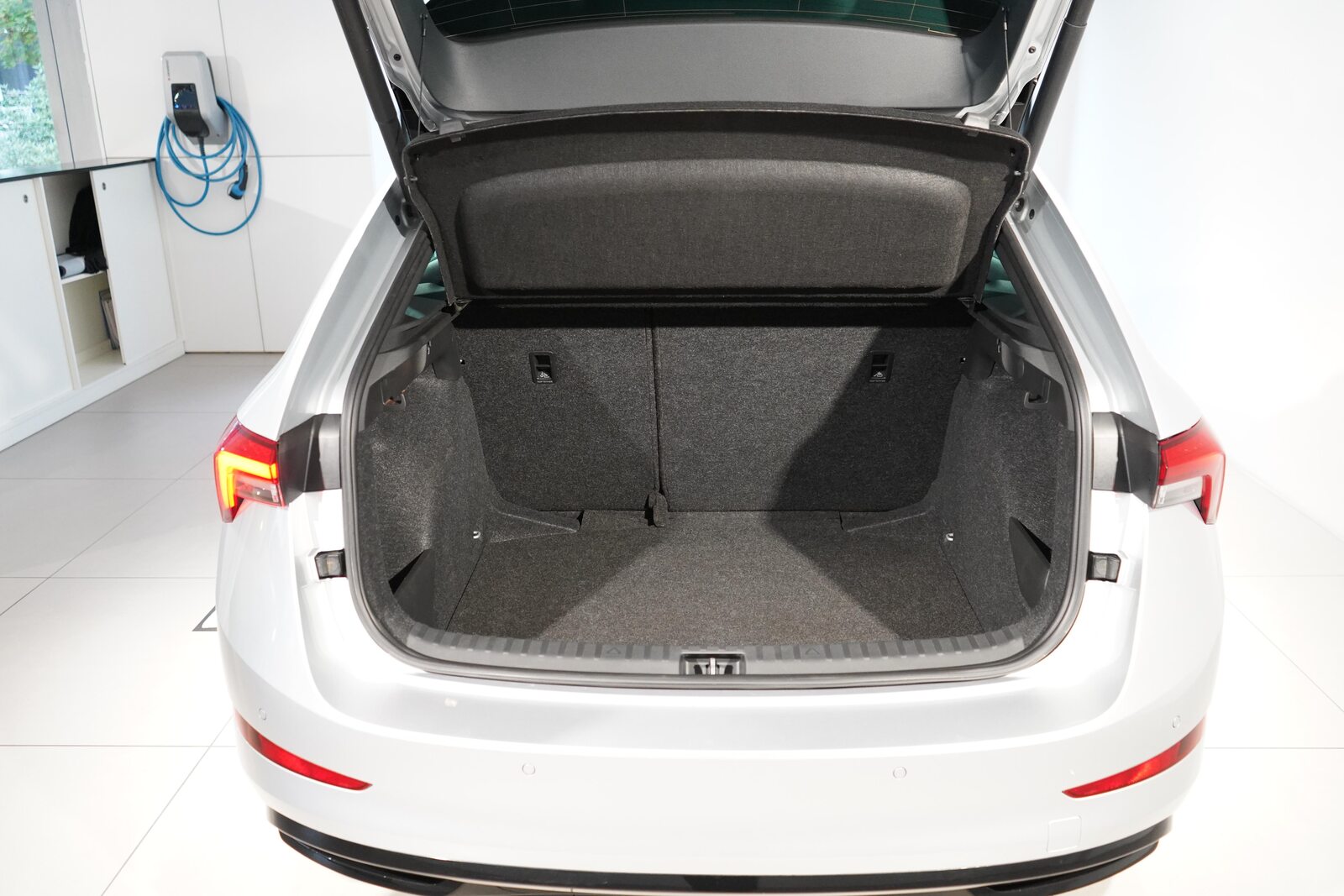 SKODA Scala 1.0 TSI 110 Monte Carlo DSG, Benzin, Occasion / Gebraucht, Automatik - 5
