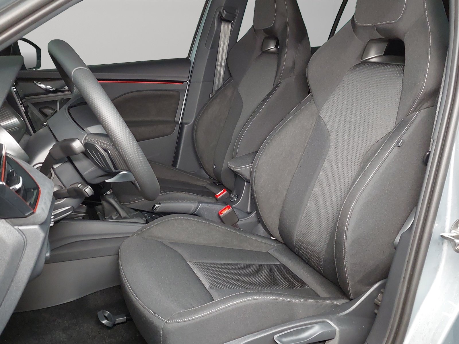 SKODA Scala 1.5 TSI Dynamic DSG, Petrol, New car, Automatic - 6