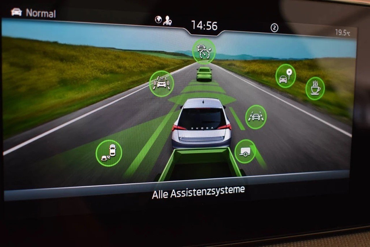 SKODA Scala 1.5 TSI Monte Carlo DSG, Essence, Voiture nouvelle, Automatique - 4