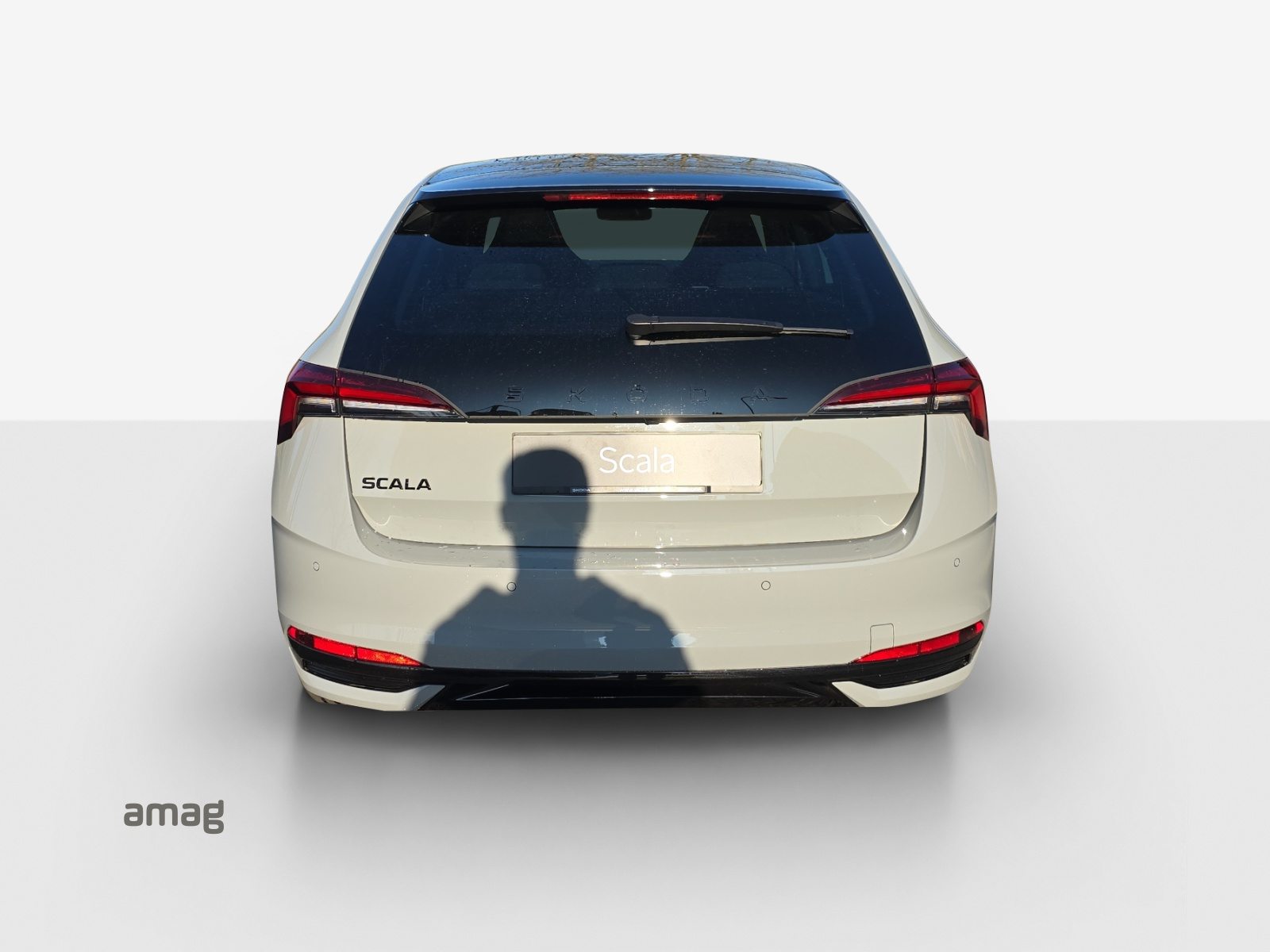 SKODA Scala Monte Carlo, Petrol, Second hand / Used, Automatic - 4