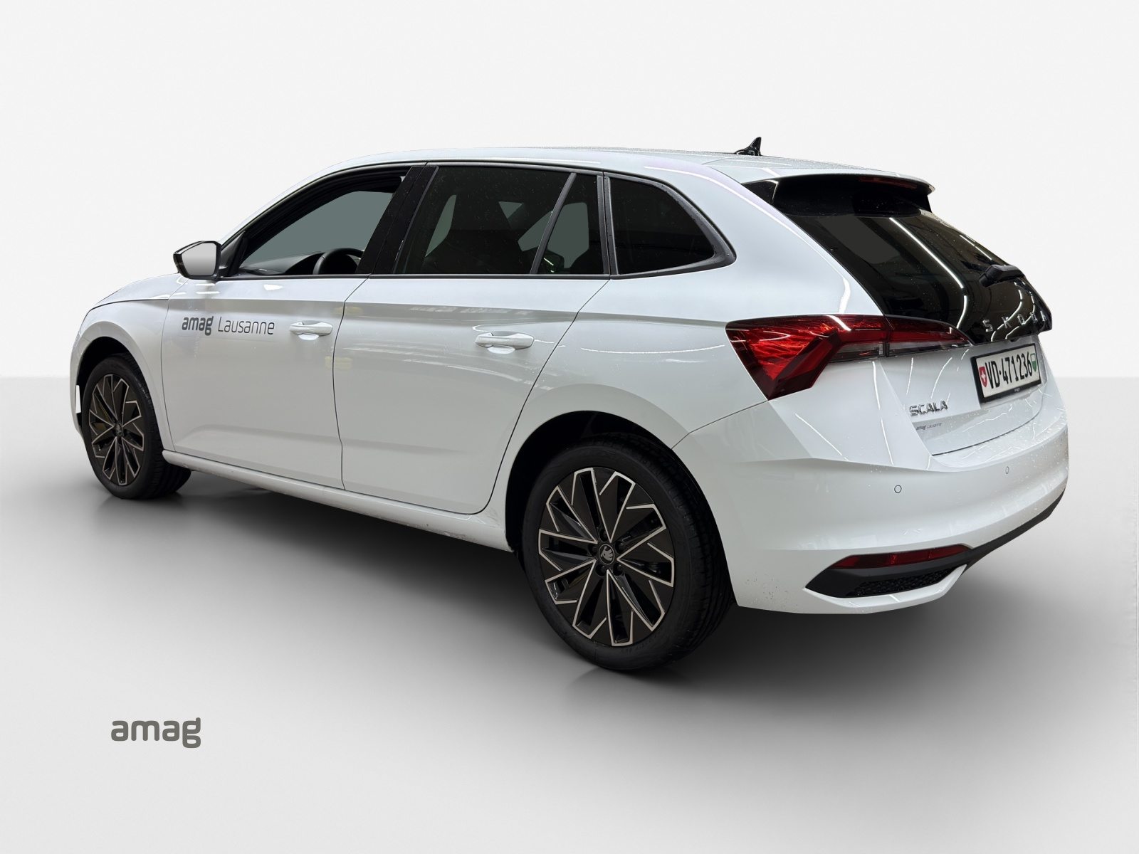 SKODA Scala Dynamic (Netto), Petrol, Second hand / Used, Automatic - 3