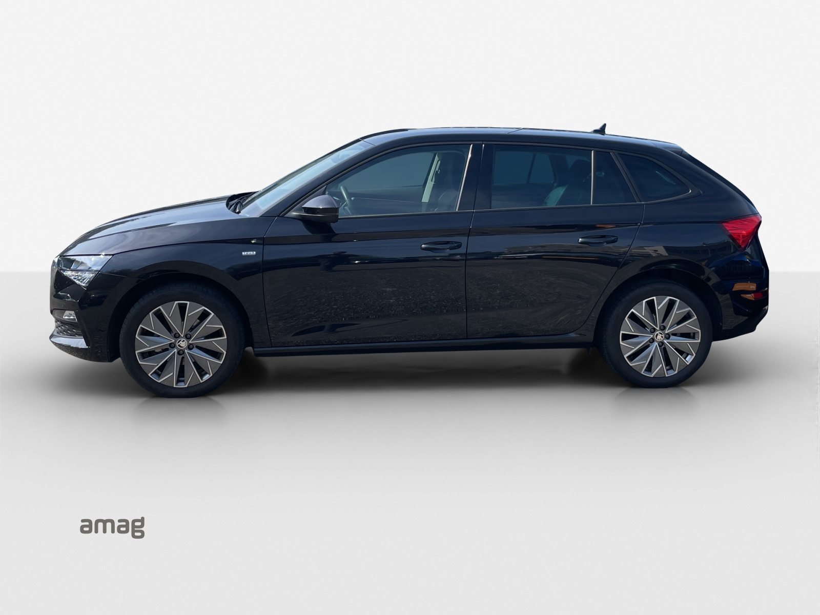 SKODA Scala «Tour» (NETTO), Essence, Occasion / Utilisé, Automatique - 2