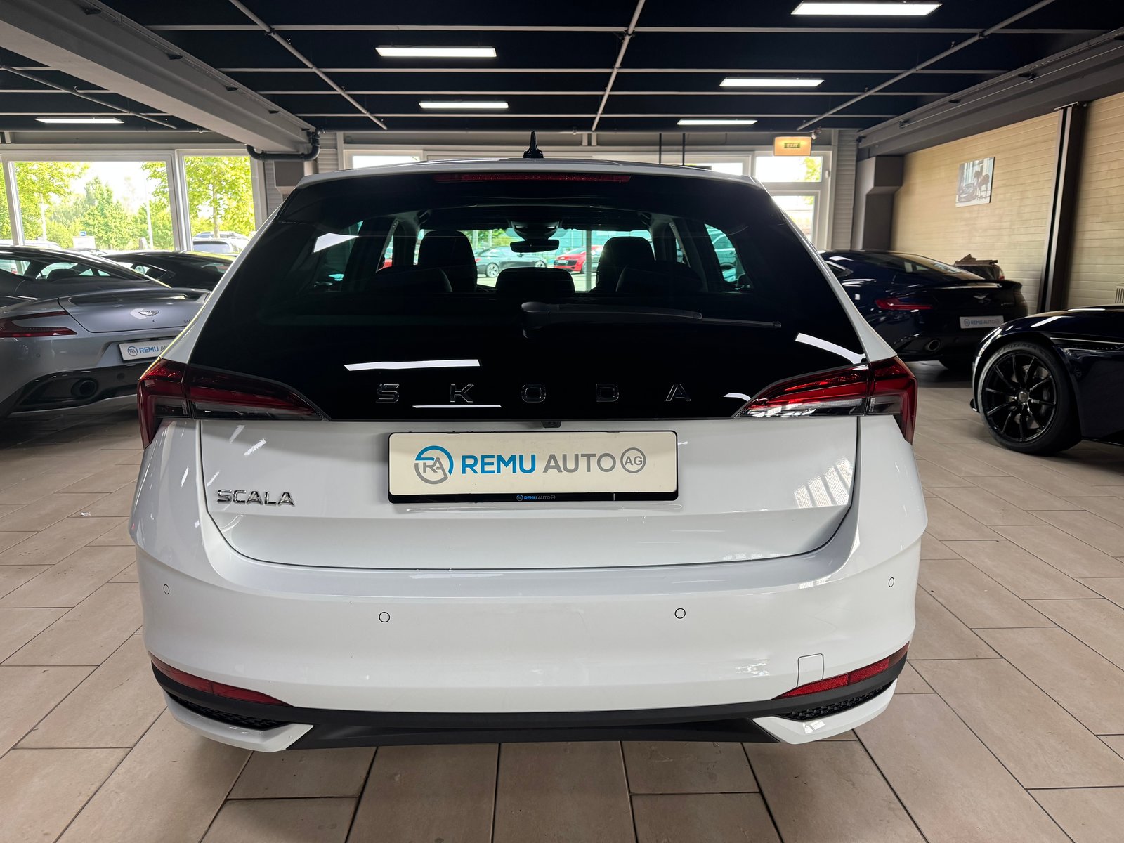 SKODA Scala 1.0 TSI Selection DSG, Essence, Occasion / Utilisé, Automatique - 3