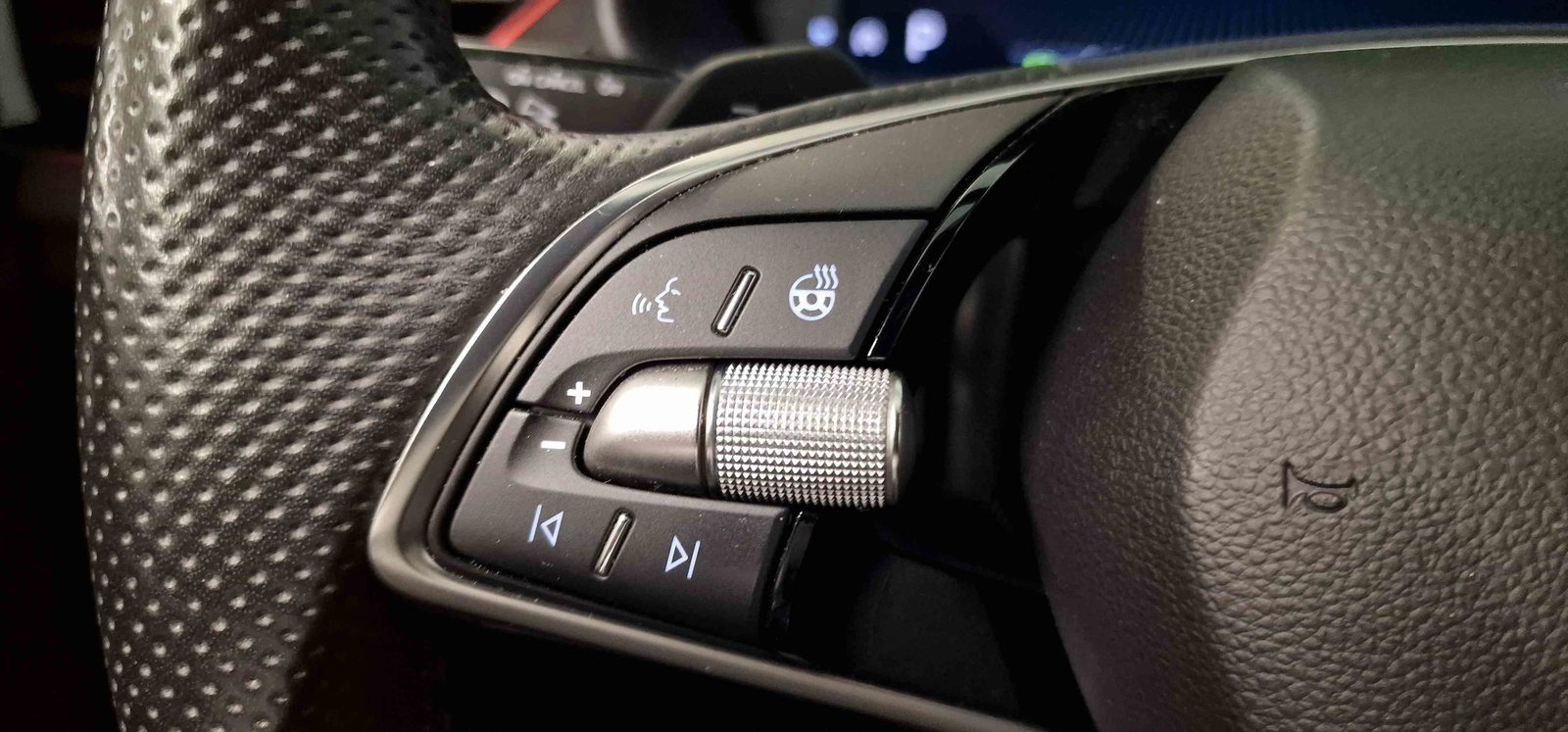 SKODA Scala Selection, Benzin, Occasion / Gebraucht, Automatik - 6